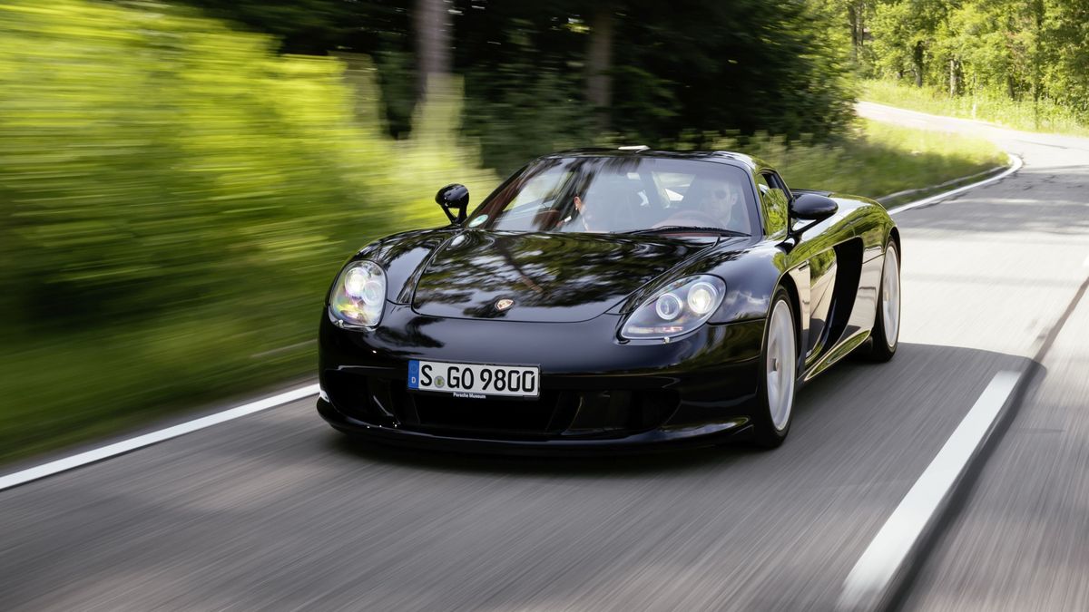 Řídili jsme nejvzácnější novodobé Porsche: Carrera GT je atmosférická desetiválcová nirvána